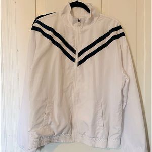 Windbreaker navy and white
